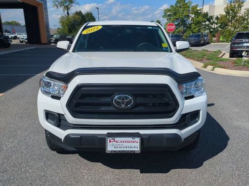 Used 2022 Toyota Tacoma SR w/ SR Convenience Package RWD image 9