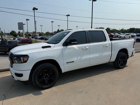 Used 2022 RAM 1500 Big Horn AWD/4WD image 4