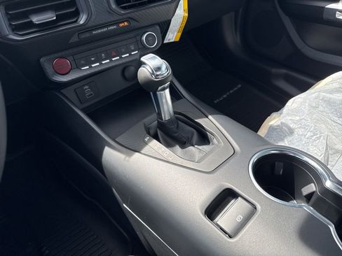 Used 2024 Ford Mustang Coupe image 17