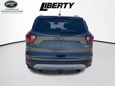 Used 2019 Ford Escape Titanium AWD/4WD image 6