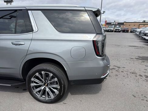 New 2026 Chevrolet Tahoe High Country w/ Sun And Tow Package AWD/4WD image 9