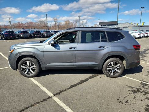 Used 2023 Volkswagen Atlas SE AWD/4WD image 7