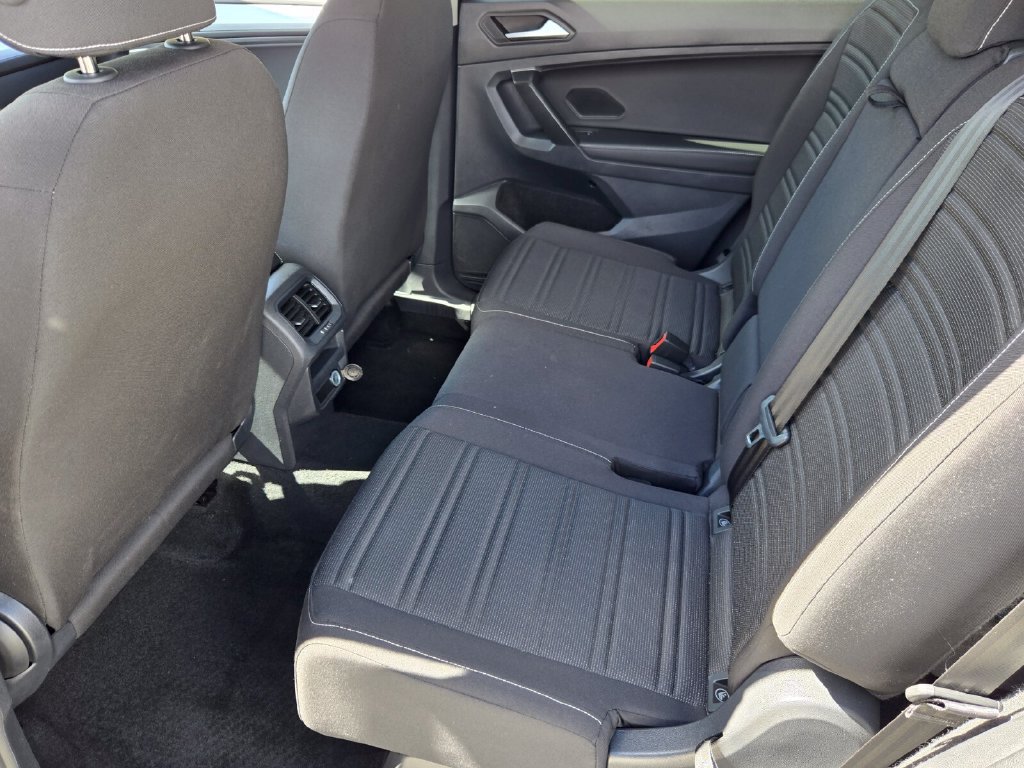 Certified 2024 Volkswagen Tiguan S FWD image 12