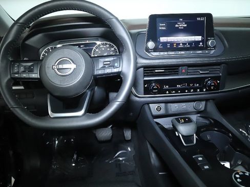 Certified 2023 Nissan Rogue SV w/ SV Premium B Package AWD/4WD image 31
