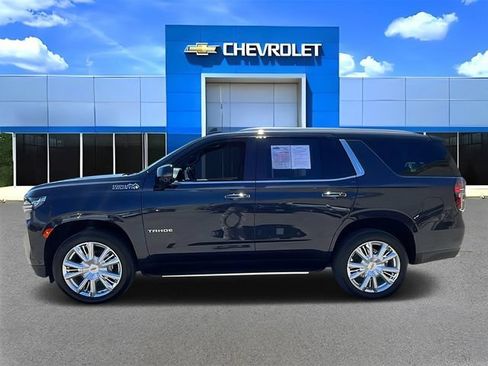 Used 2024 Chevrolet Tahoe High Country w/ Advanced Technology Package AWD/4WD image 6