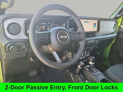 Used 2025 Jeep Wrangler Sport S image 12