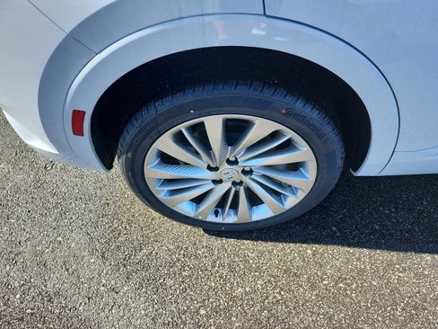 New 2026 Buick Envision Avenir image 6