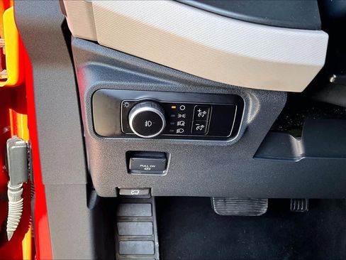 Used 2023 Ford Bronco Wildtrak image 31