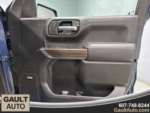 Used 2021 Chevrolet Silverado 1500 RST image 17