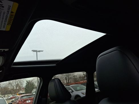 Certified 2025 Subaru Forester Limited image 15