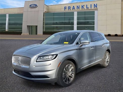 Certified 2023 Lincoln Nautilus Reserve image 3