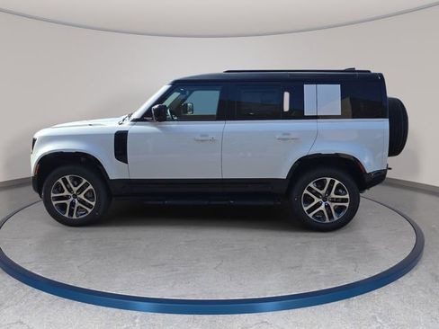 New 2026 Land Rover Defender 110 X-Dynamic SE AWD/4WD image 8