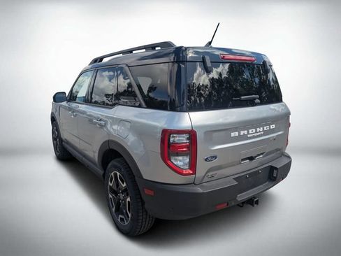 Used 2022 Ford Bronco Sport Outer Banks AWD/4WD image 6