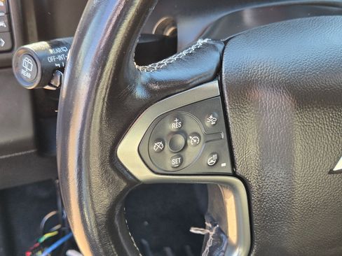 Used 2020 Chevrolet Tahoe LT image 15