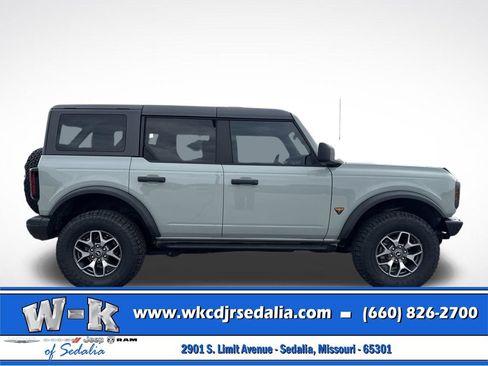 Used 2021 Ford Bronco Badlands AWD/4WD image 7