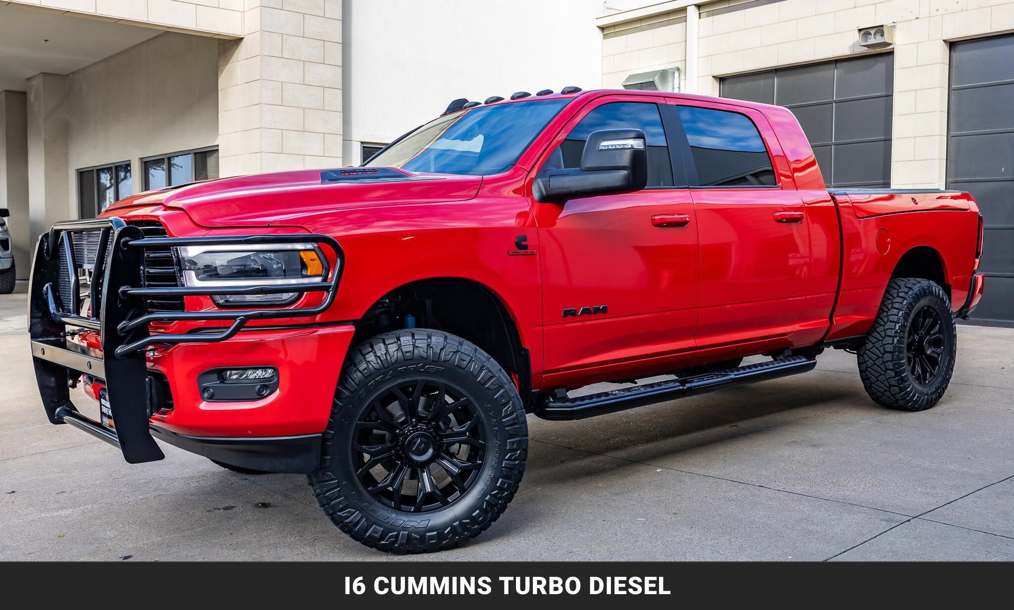 Used 2023 RAM 2500 Laramie AWD/4WD image 5