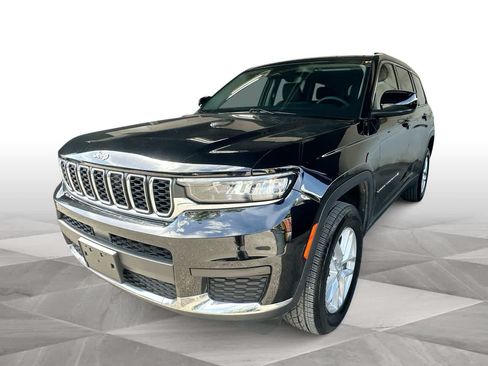 Used 2023 Jeep Grand Cherokee L Laredo AWD/4WD image 4