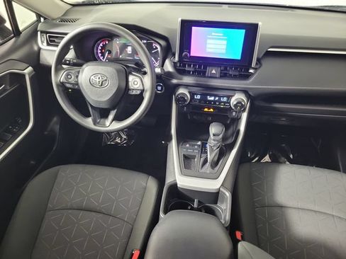 Used 2024 Toyota RAV4 XLE FWD image 15