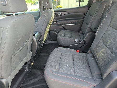 Used 2024 Chevrolet Traverse Z71 w/ LPO, Floor Liner Package AWD/4WD image 34