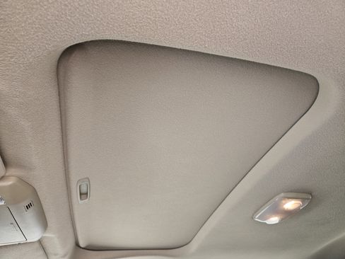 Used 2011 Toyota Sequoia SR5 image 31