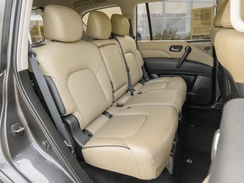 Certified 2024 INFINITI QX80 Premium Select w/ Cargo Package AWD/4WD image 38