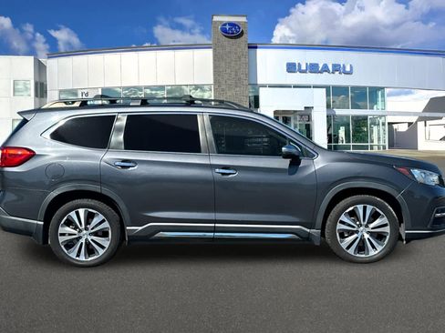 Used 2019 Subaru Ascent Touring w/ Popular Package #3 AWD/4WD image 6