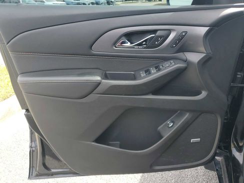 Used 2021 Chevrolet Traverse Premier w/ Redline Edition image 16