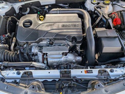 Used 2023 Chevrolet Malibu LT image 24