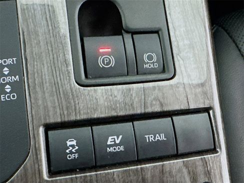 Used 2021 Toyota Highlander Platinum image 21