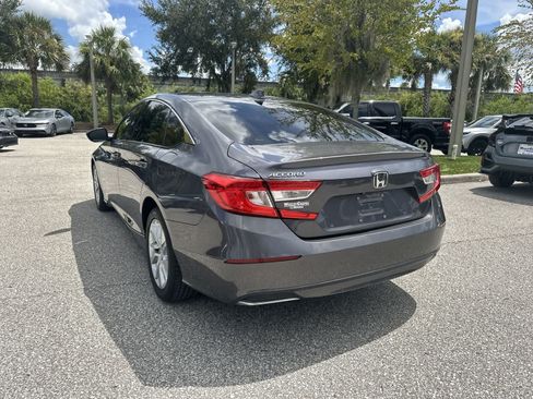 Used 2019 Honda Accord LX image 4