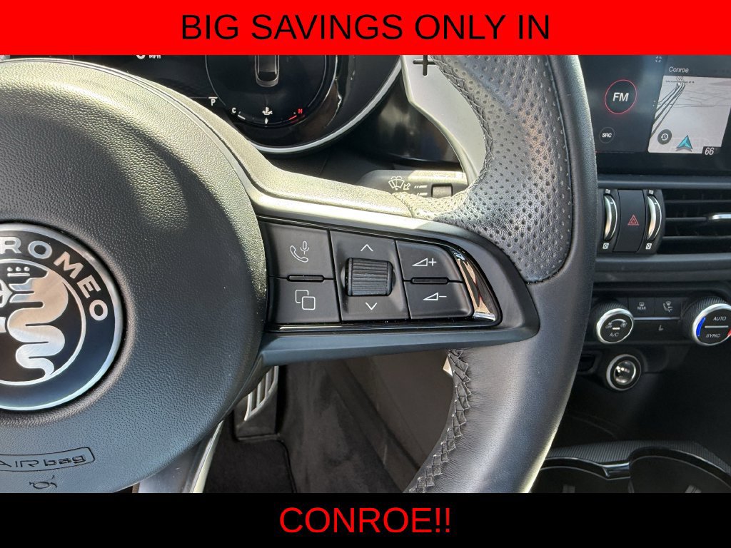 Used 2024 Alfa Romeo Giulia Veloce RWD image 15