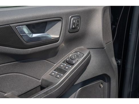 Used 2022 Ford Escape SEL w/ SEL Stealth AWD Package image 19