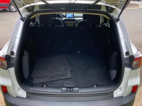 Used 2022 Ford Escape SE AWD/4WD image 29