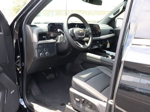 New 2025 Chevrolet Tahoe Premier image 13