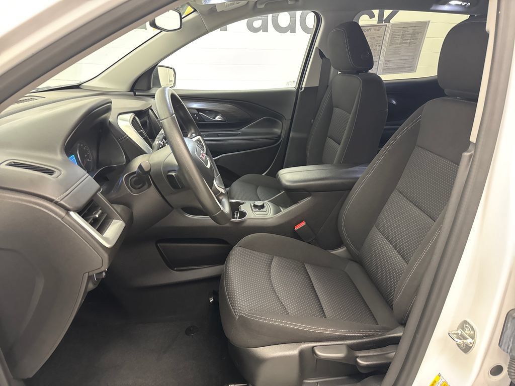 Certified 2024 GMC Terrain SLE AWD/4WD image 12