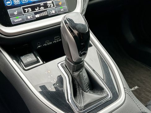 Used 2024 Subaru Outback Limited image 25