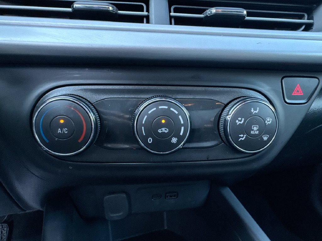 Used 2024 Chevrolet Trax LS FWD image 25