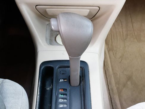 Used 1998 Toyota Avalon XLS image 30