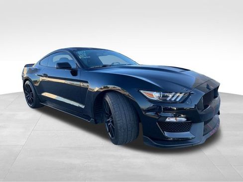 Used 2017 Ford Mustang Shelby GT350 w/ Electronics Package RWD image 8