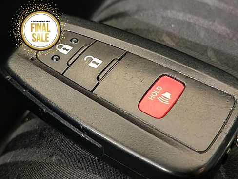 Used 2018 Toyota Prius Two image 31