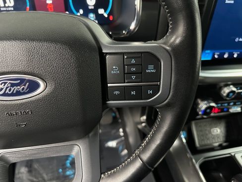 Used 2023 Ford F150 Lariat w/ Equipment Group 502A High AWD/4WD image 16