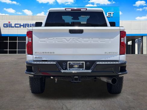 Used 2025 Chevrolet Silverado 2500 Custom w/ Custom Value Package AWD/4WD image 9