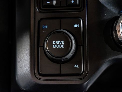 Used 2026 Ford F450 Platinum image 25