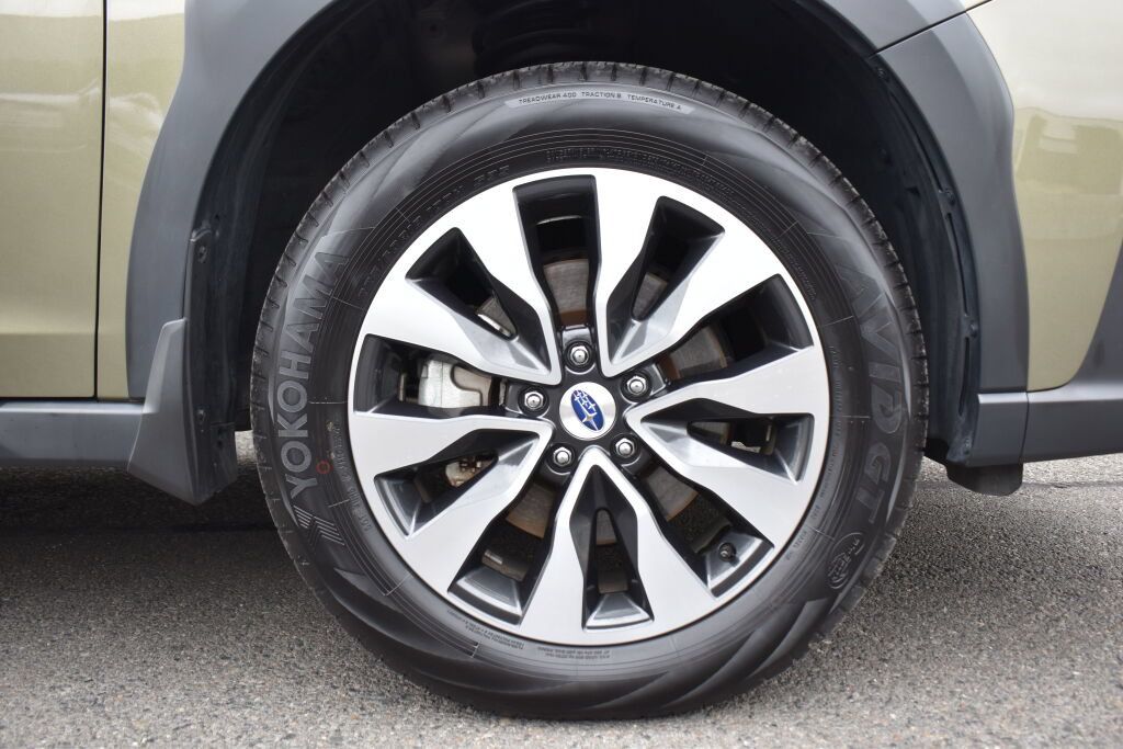Used 2025 Subaru Outback Limited AWD/4WD image 28