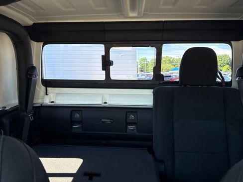 Used 2020 Jeep Gladiator Sport w/ Quick Order Package 24S AWD/4WD image 29