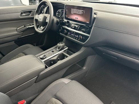 New 2026 Nissan Pathfinder SV AWD/4WD image 16