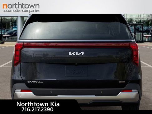 New 2026 Kia Carnival SX image 14