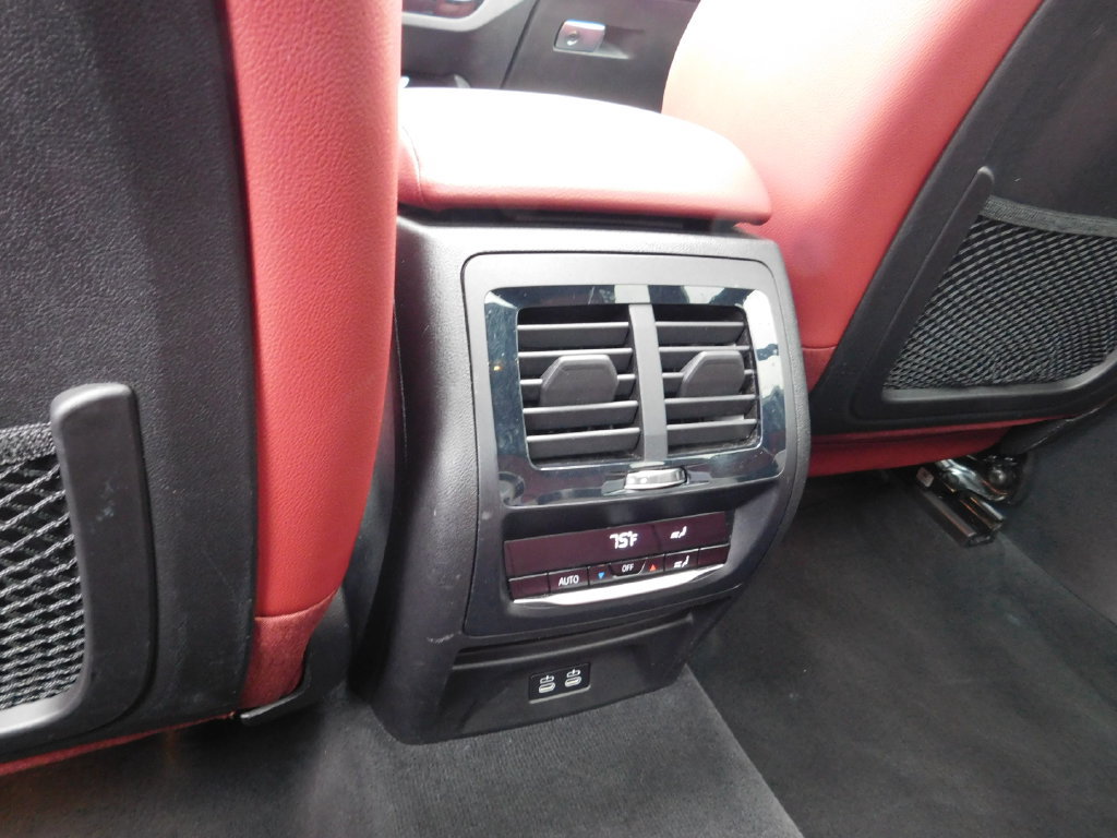 Used 2022 BMW X3 xDrive30i w/ M Sport Package 2 AWD/4WD image 14