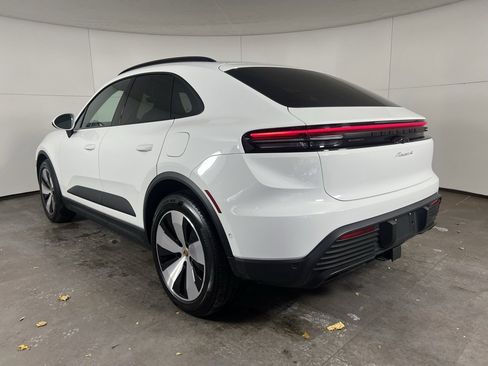Certified 2024 Porsche Macan 4 Electric image 3