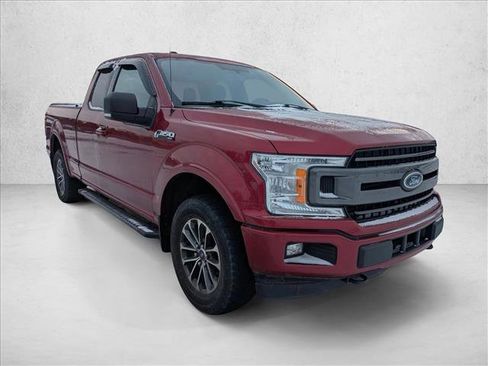 Used 2018 Ford F150 XLT w/ Equipment Group 302A Luxury image 3